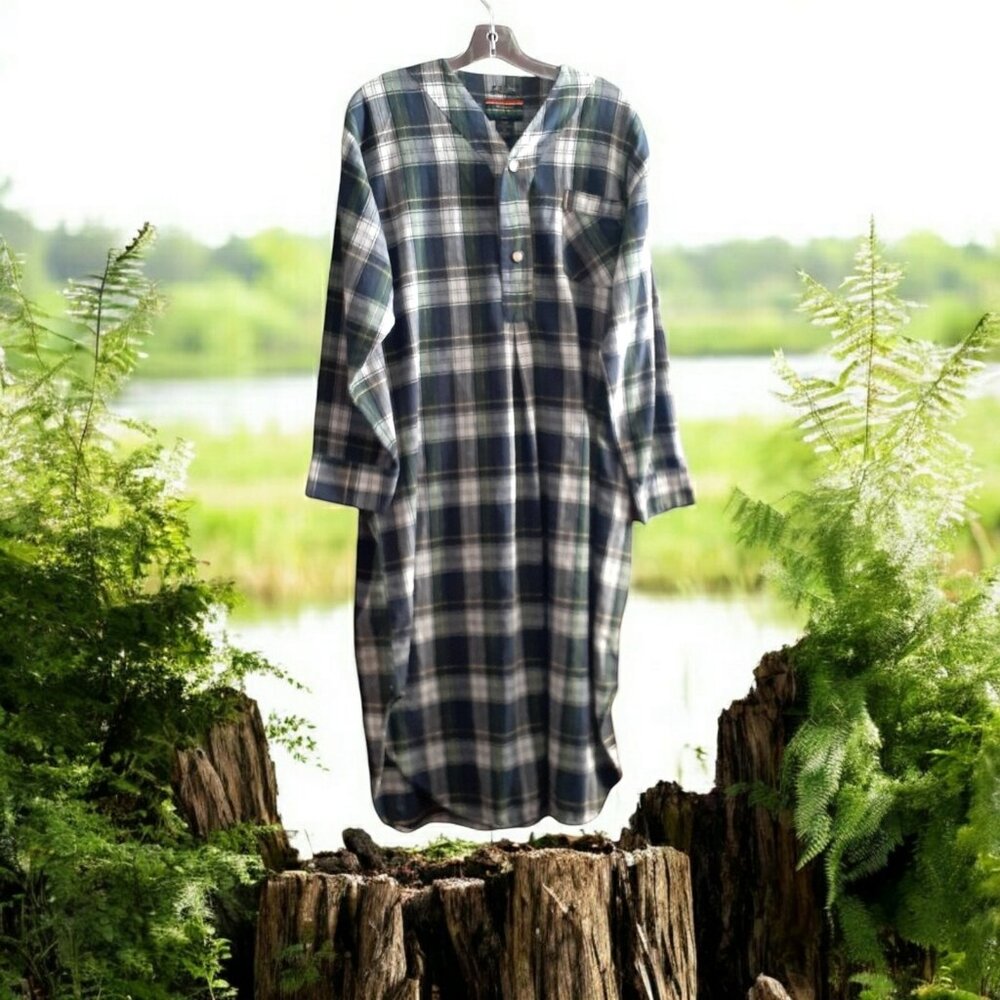Wynbrier Night Shirt Sleep Gown Unisex 100% Cotton Plaid M 1/4 button Portugal .